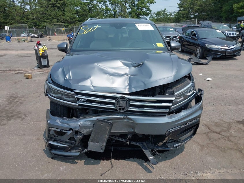 2019 Volkswagen Tiguan 2.0T Sel Premium/2.0T Sel Premium R-Line VIN: 3VV4B7AX0KM037972 Lot: 45595671