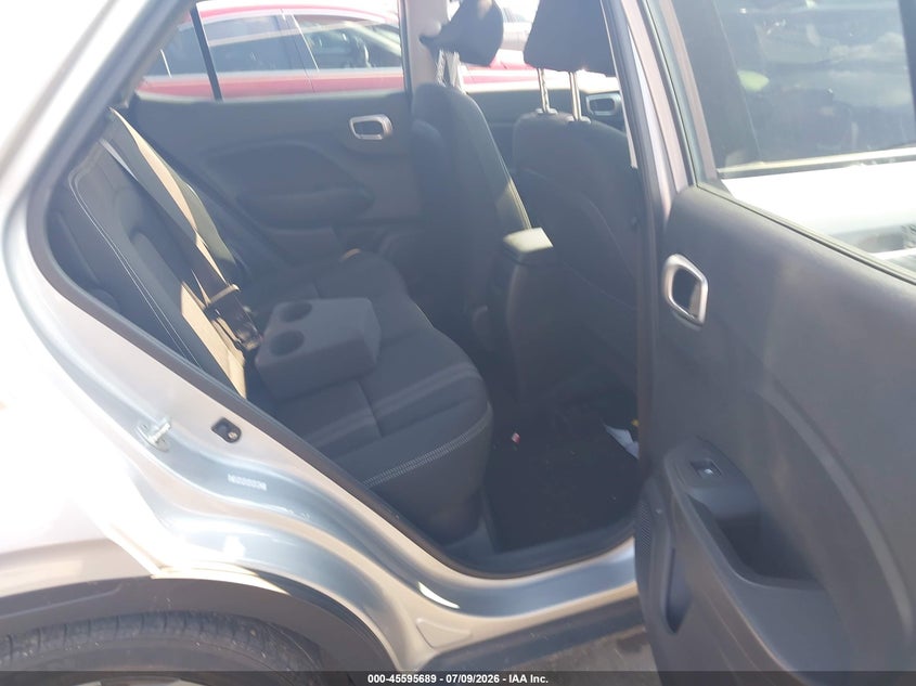 2022 Hyundai Venue Sel VIN: KMHRC8A31NU181689 Lot: 45595689