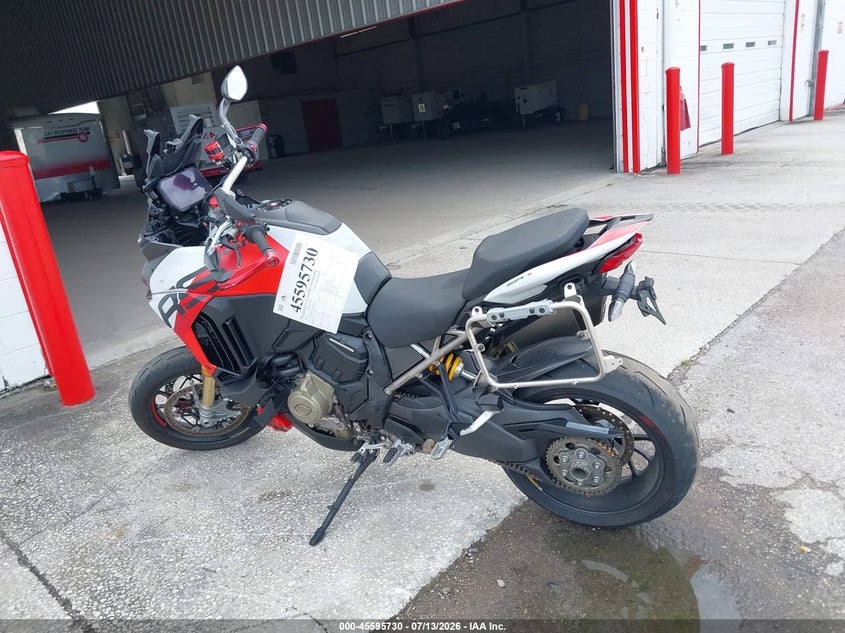 2024 DUCATI MULTISTRADA auction photo 3