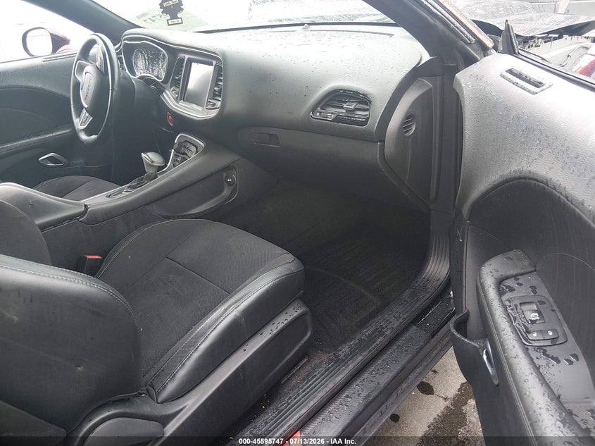 2015 DODGE CHALLENGER auction photo 5