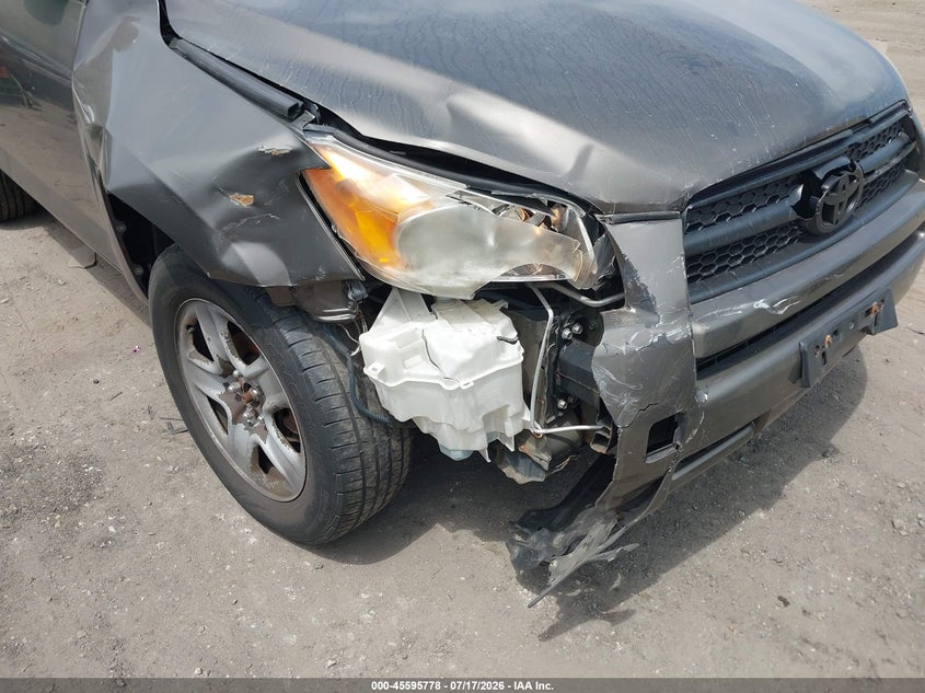 2010 TOYOTA RAV4 auction photo 6