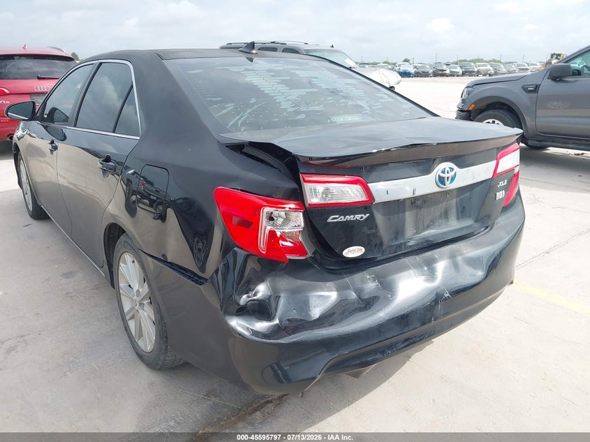 2013 TOYOTA CAMRY HYBRID auction photo 6