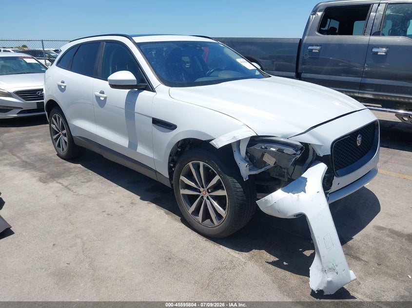 JAGUAR F-PACE - zdjęcie 1