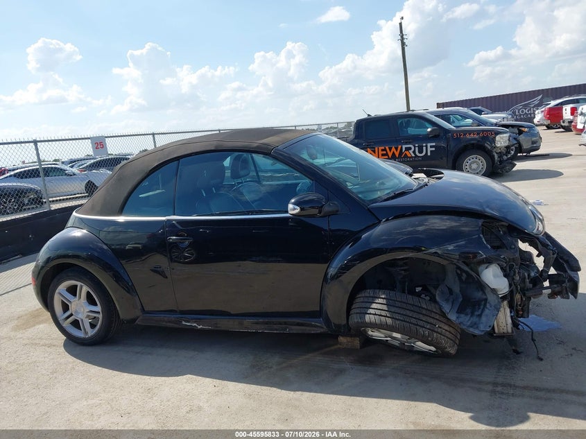 2005 Volkswagen New Beetle Gls 1.8T VIN: 3VWCD31Y65M368613 Lot: 45595833