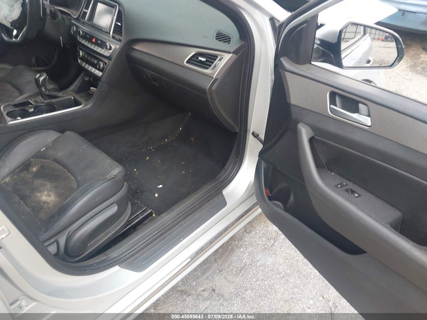 2018 HYUNDAI SONATA auction photo 5