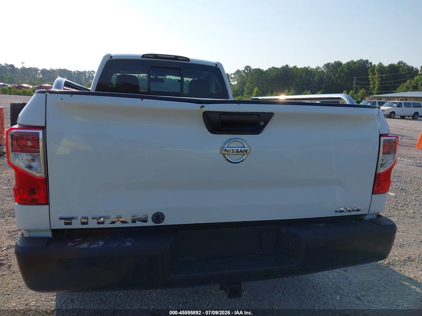 2017 NISSAN TITAN S — Фото 16