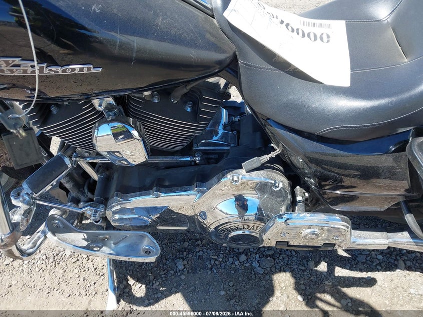 2016 Harley-Davidson Flhx Street Glide VIN: 1HD1KBM17GB685799 Lot: 45596000