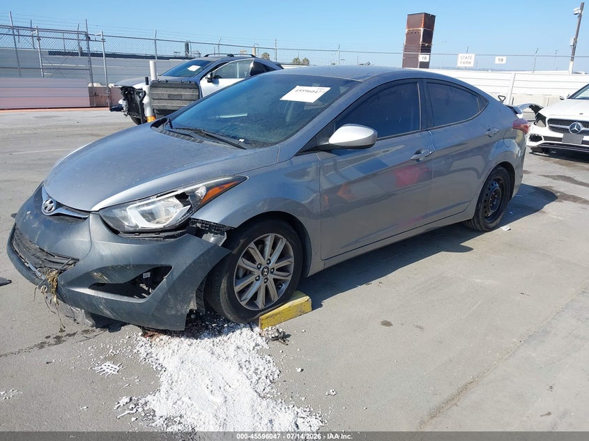 2014 HYUNDAI ELANTRA auction photo 2