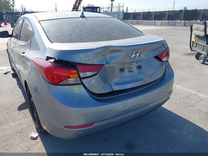 2014 HYUNDAI ELANTRA auction photo 6
