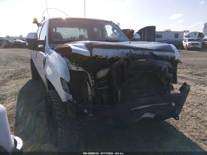 2009 FORD SUPER DUTY F-350 SRW — zdjęcie z aukcji