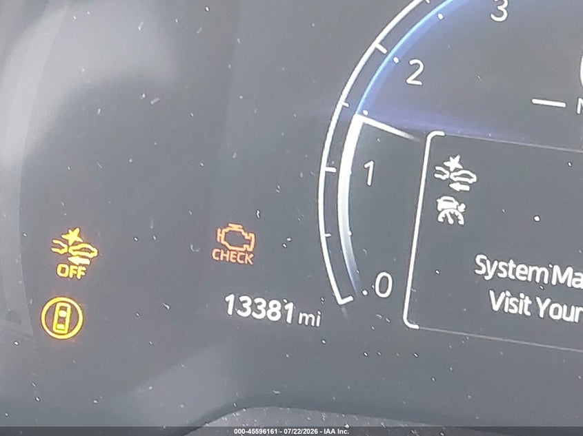 2025 TOYOTA COROLLA auction photo 7