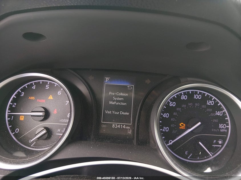 2018 TOYOTA CAMRY auction photo 7