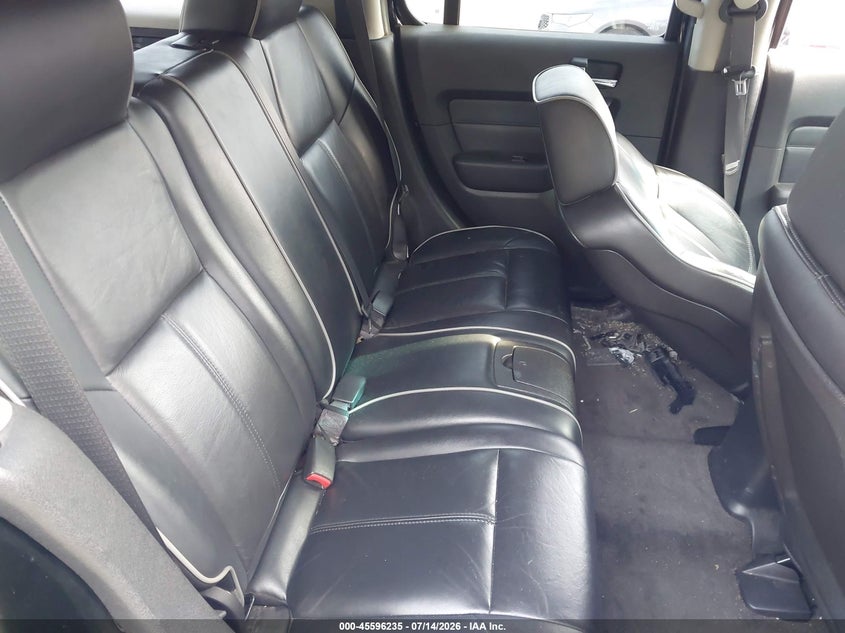 2008 HUMMER H3 SUV auction photo 8