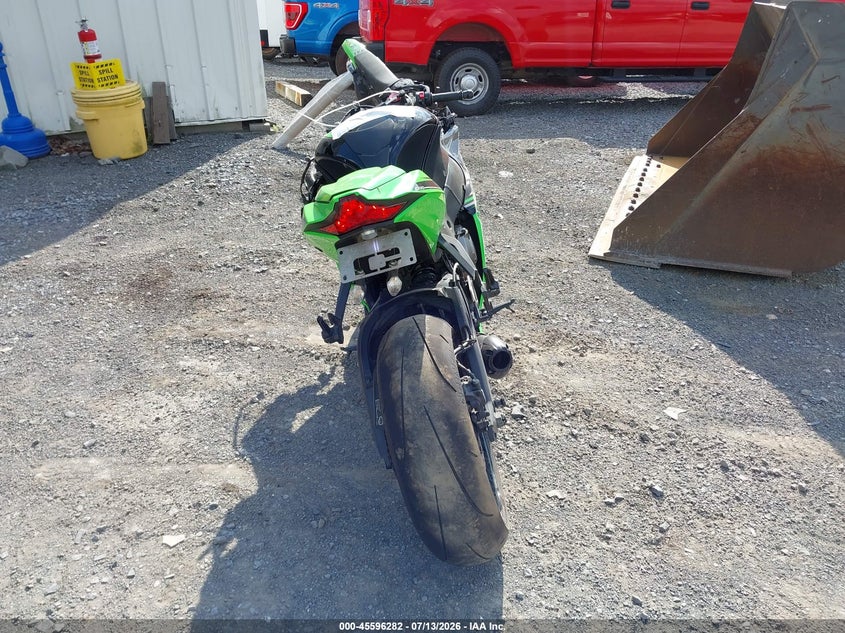 2016 KAWASAKI ZX1000 auction photo 6
