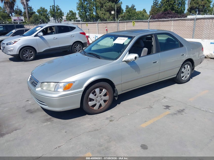 2000 Toyota Camry Le JT2BG22K8Y0458162 photo 1