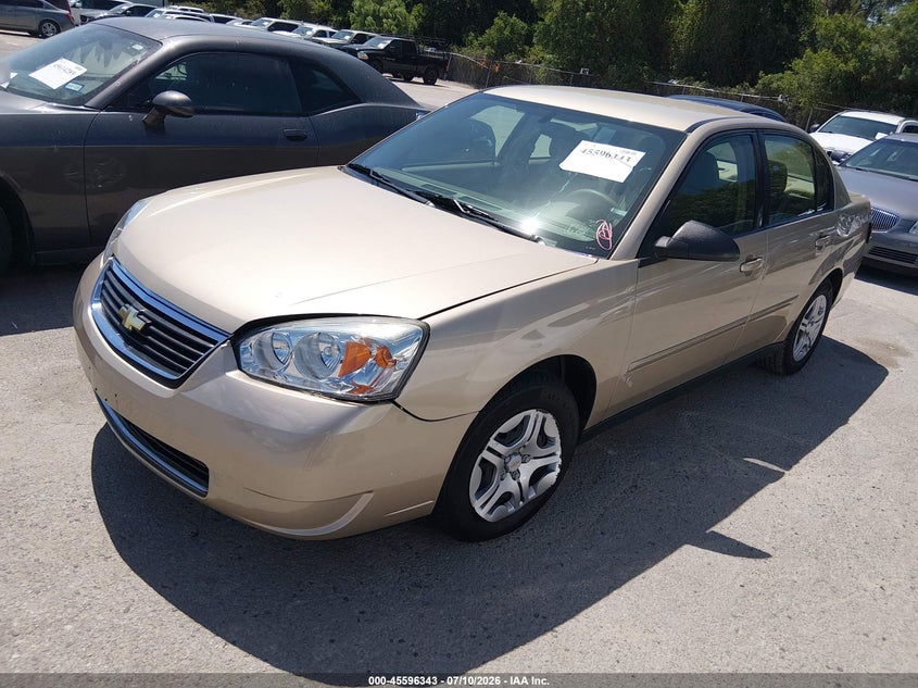 2007 Chevrolet Malibu, Normal Wear & Tear, IAAI, VIN 1G1ZS58F97F314804 — photo 2
