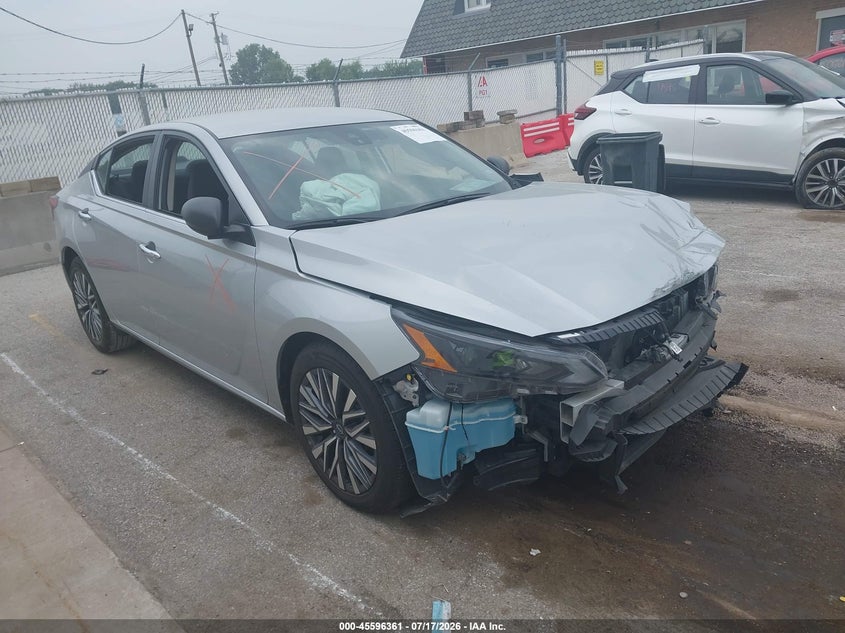 2025 NISSAN ALTIMA SV FWD