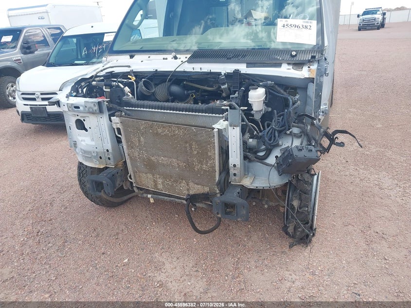 2022 Ford E-350 Cutaway VIN: 1FDWE3FN0NDC19827 Lot: 45596382