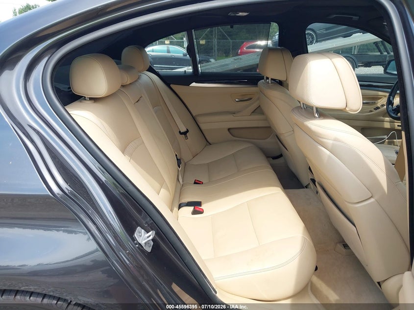 2014 BMW 550I auction photo 8