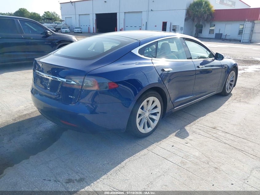 2018 TESLA MODEL S auction photo 4