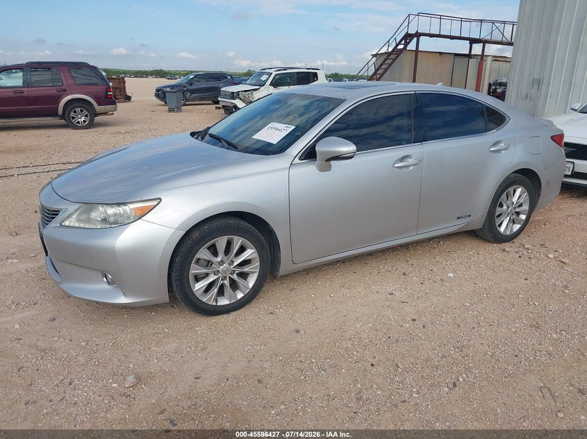 Vin: jthbw1gg6d2037319, lot: 46094805, lexus es 300h 20132