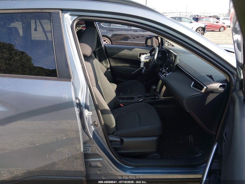 2023 Toyota Corolla Cross Le VIN: 7MUCAAAG1PV057302 Lot: 45596541