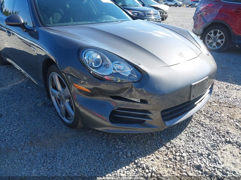2015 Porsche Panamera 4 VIN: WP0AA2A75FL001290 Lot: 45596543