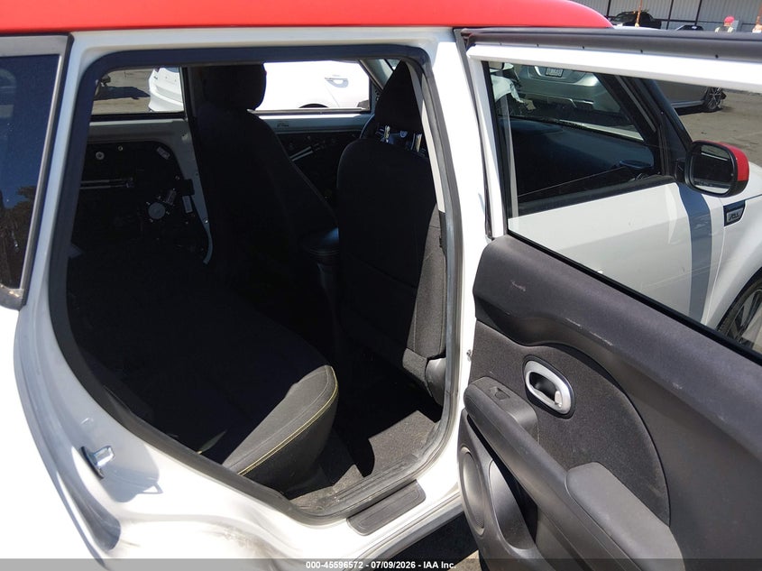 2016 Kia Soul + VIN: KNDJP3A5XG7318981 Lot: 45596572