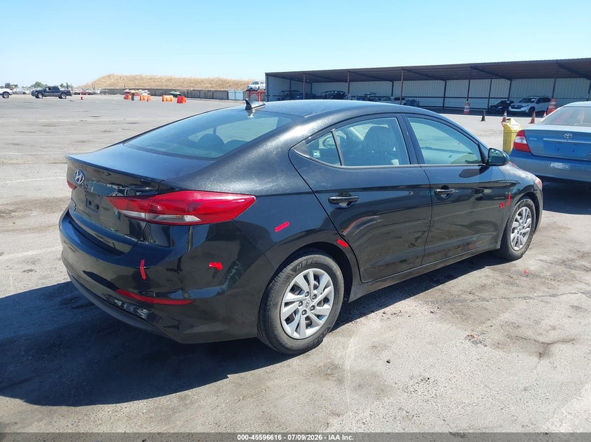 2017 HYUNDAI ELANTRA auction photo 4