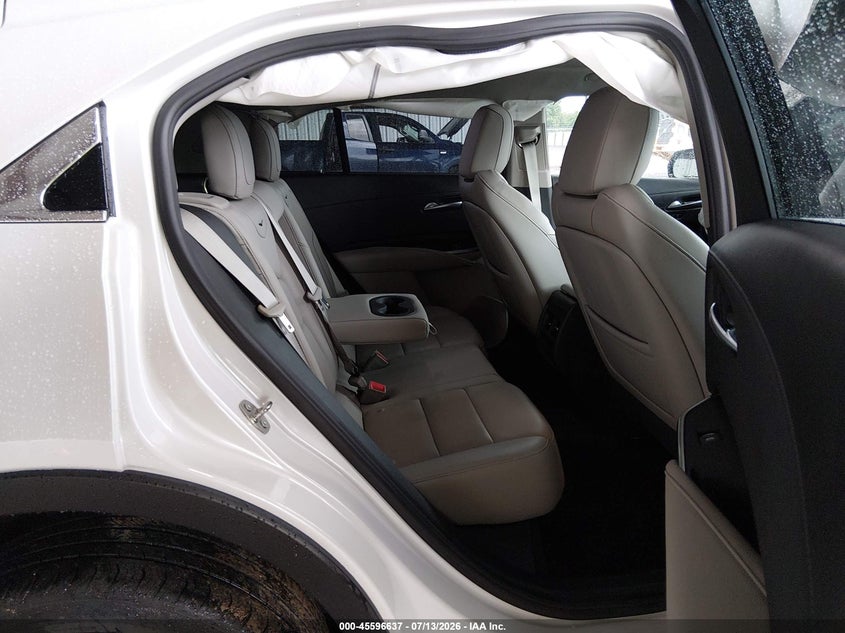 2023 Cadillac Xt4 Fwd Premium Luxury VIN: 1GYFZCR41PF107891 Lot: 45596637
