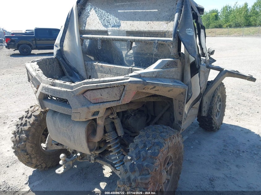 2020 POLARIS RZR auction photo 4