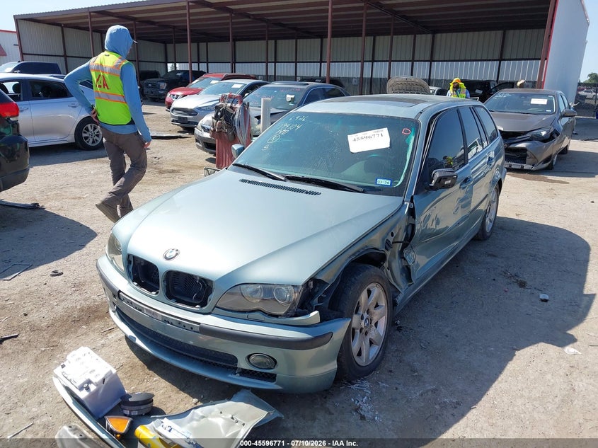 2003 BMW 3 SERIES auction photo 2