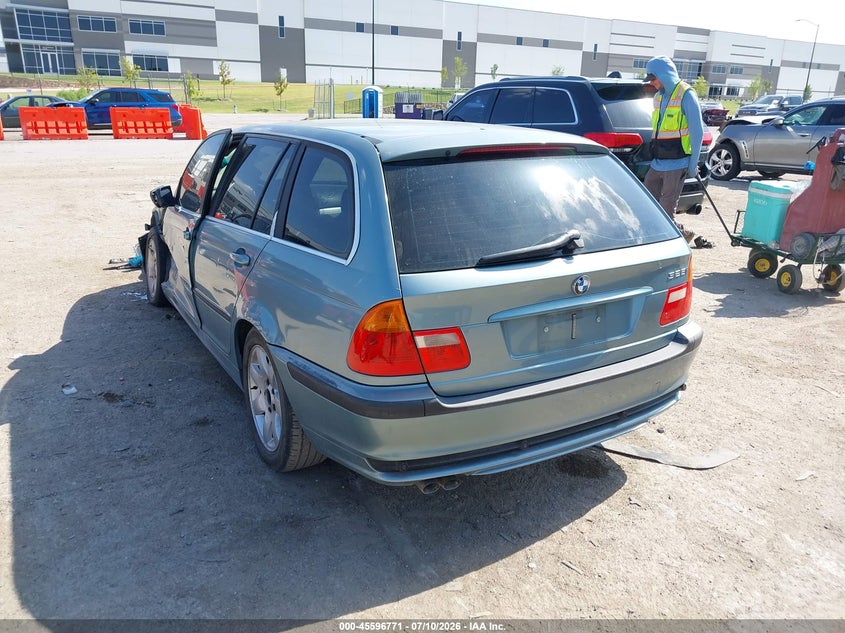 2003 BMW 3 SERIES auction photo 3