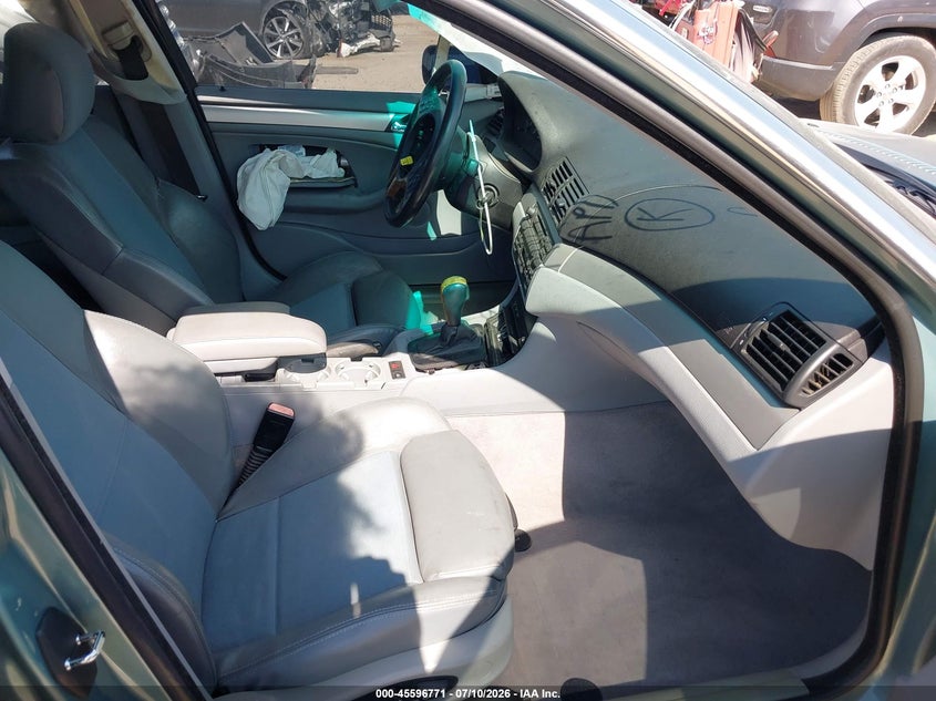 2003 BMW 3 SERIES auction photo 5