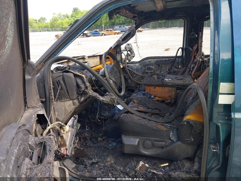 1999 FORD F-350 auction photo 5