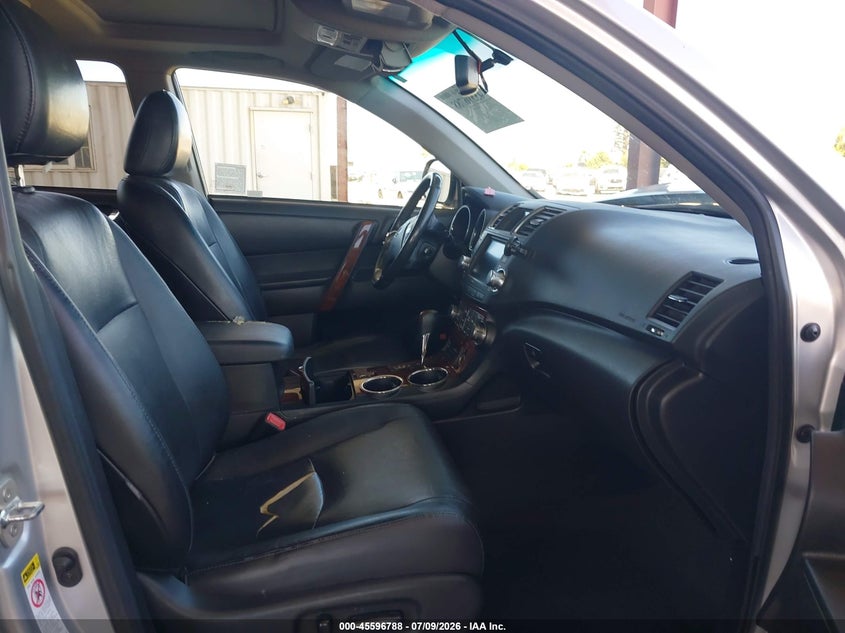 AtlanticExpress - Toyota Highlander
