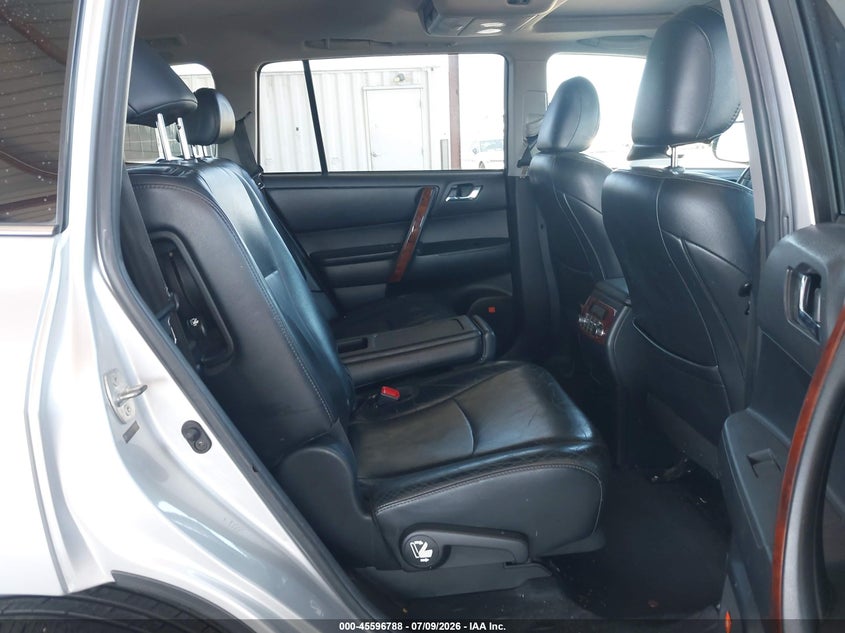 AtlanticExpress - Toyota Highlander