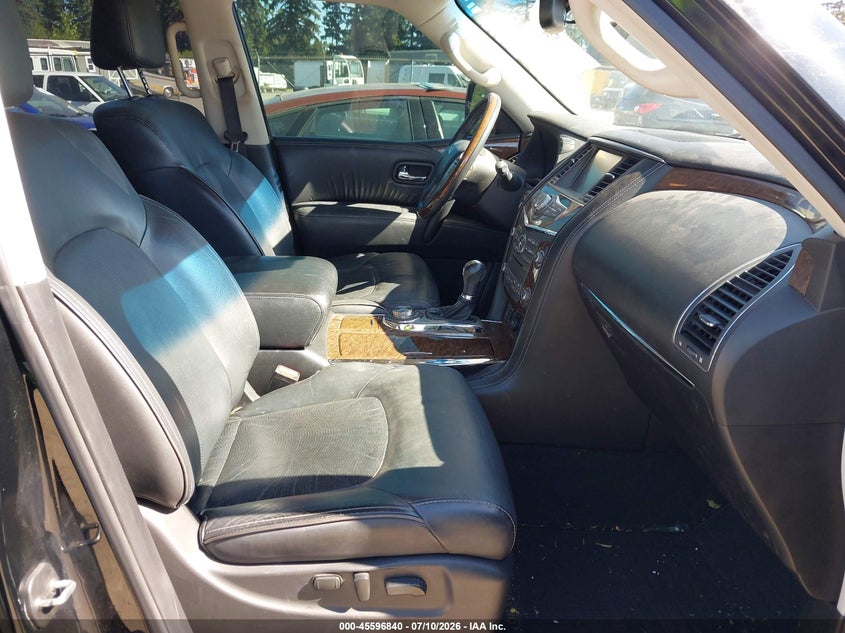 2016 INFINITI QX80 auction photo 5