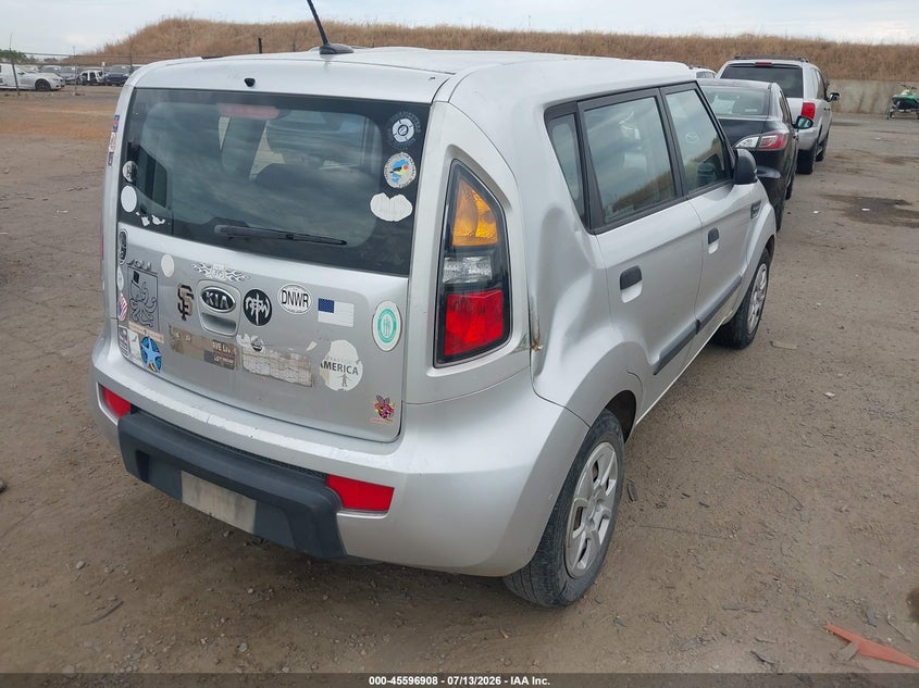 2010 KIA SOUL auction photo 4