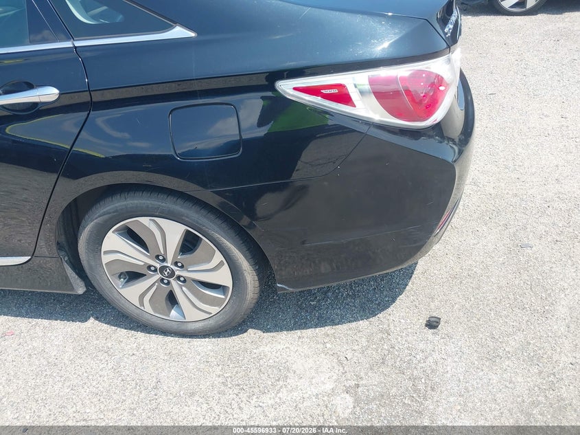 2015 HYUNDAI SONATA HYBRID auction photo 6