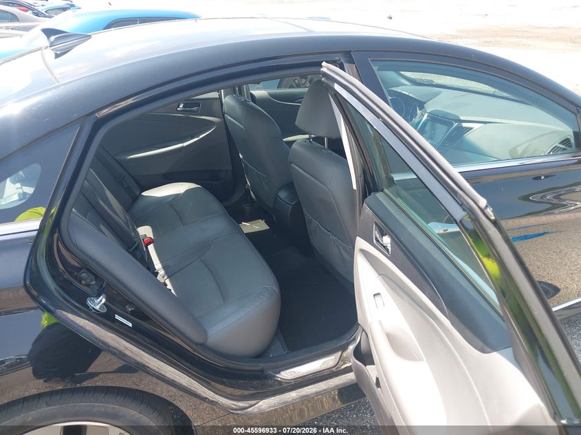 2015 HYUNDAI SONATA HYBRID auction photo 8