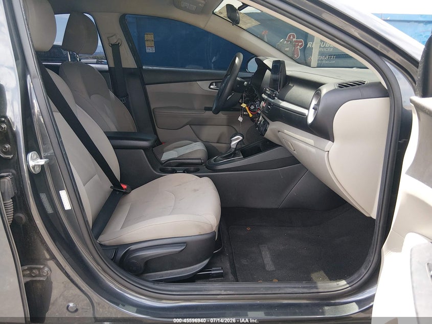 2021 KIA FORTE auction photo 5
