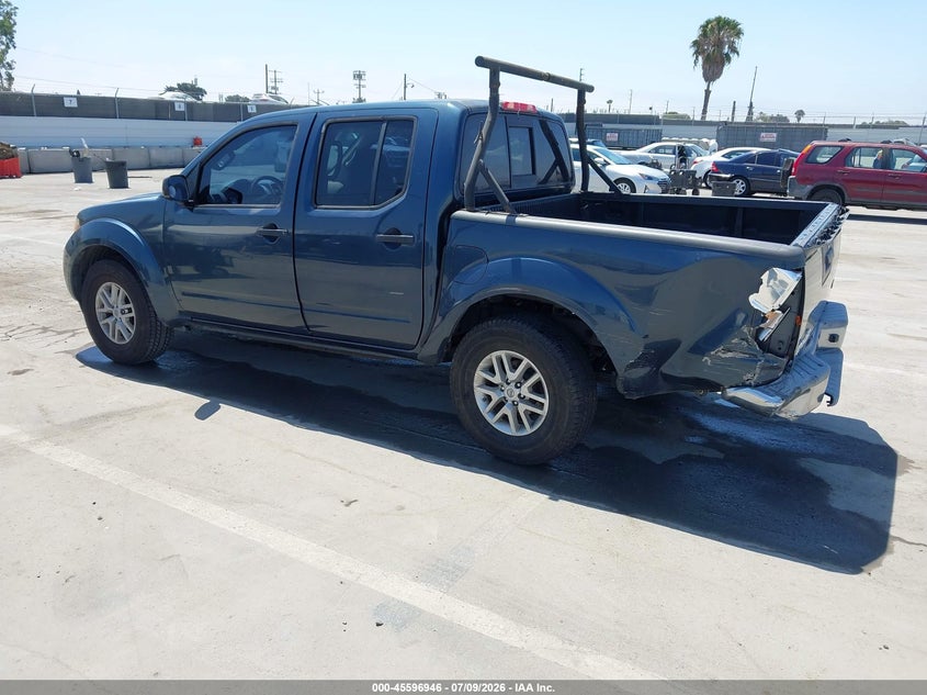 2015 NISSAN FRONTIER auction photo 3