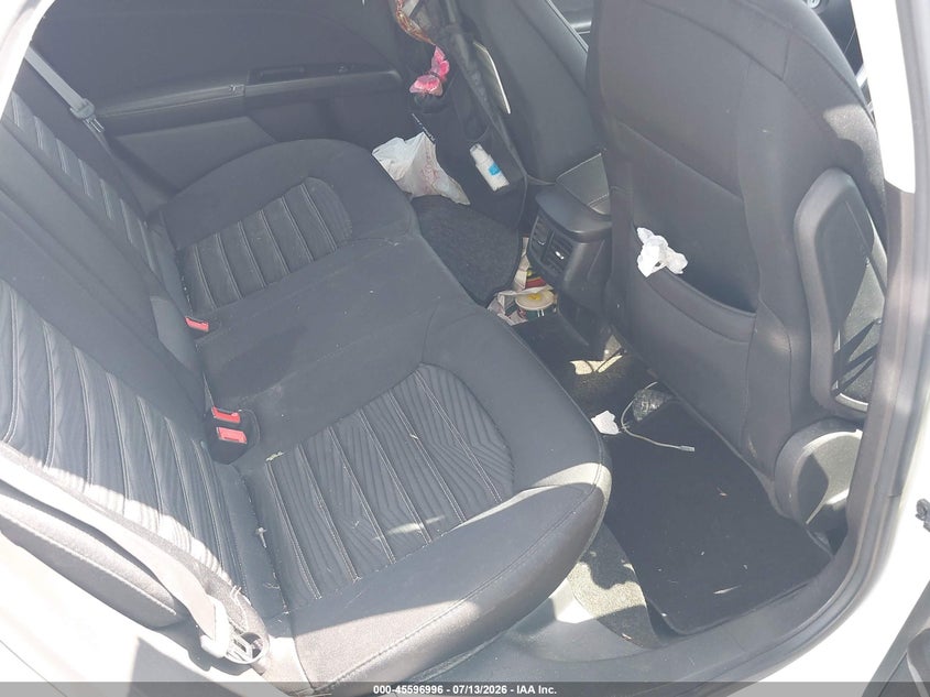 2016 FORD FUSION auction photo 8