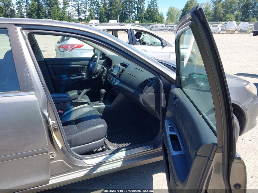 2005 TOYOTA CAMRY auction photo 5