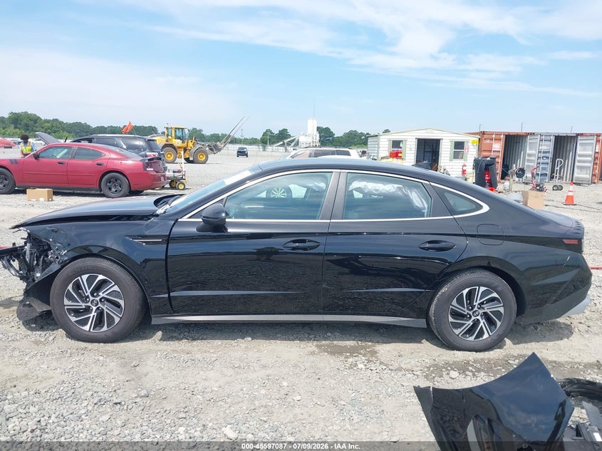 2026 HYUNDAI SONATA HYBRID BLUE — Photo 14