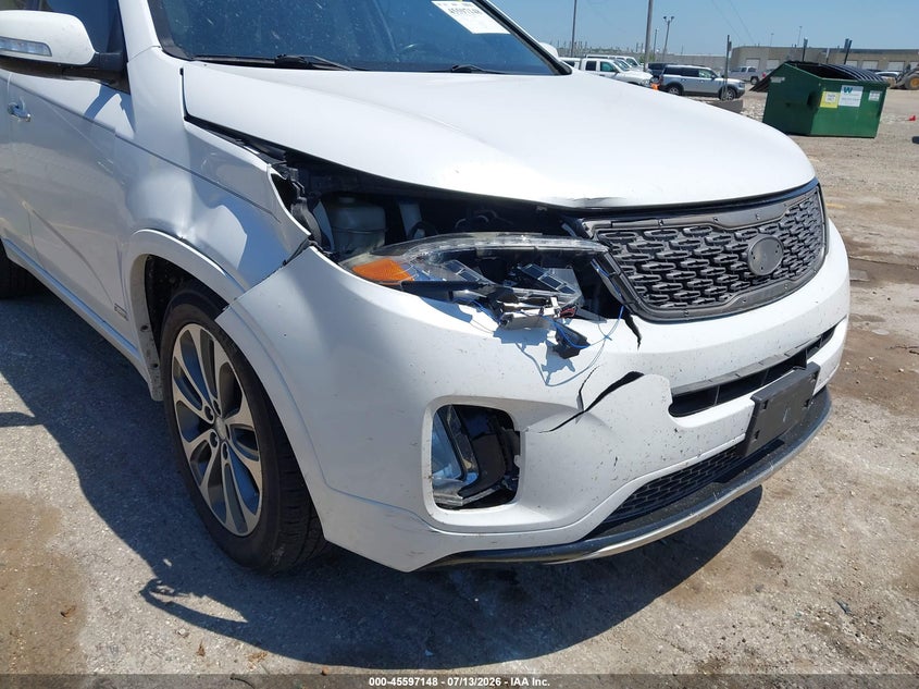 2015 KIA SORENTO auction photo 6
