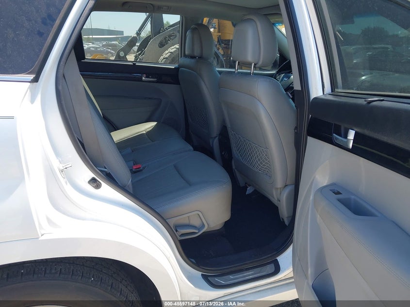 2015 KIA SORENTO auction photo 8