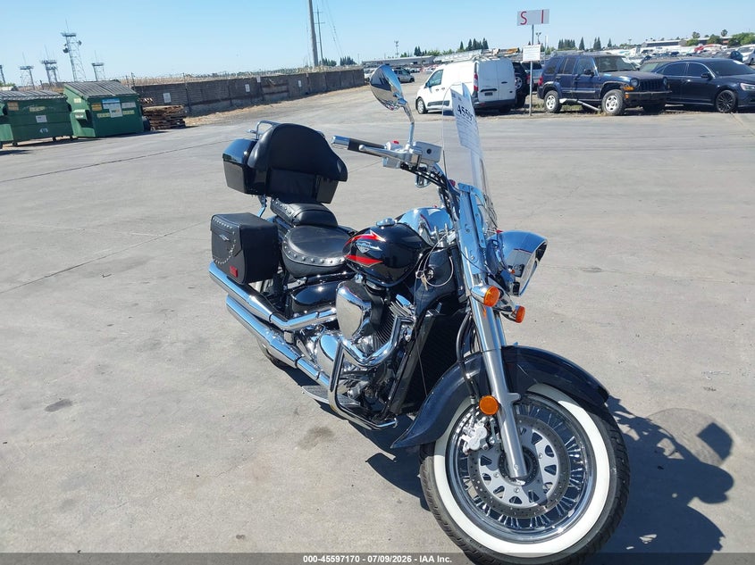 2019 Suzuki VL800