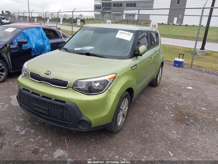 2016 KIA SOUL auction photo 2